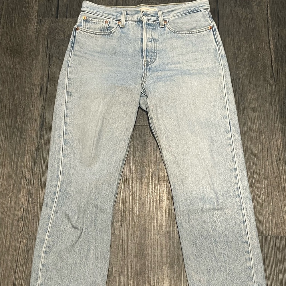 Levi’s wedgie straight